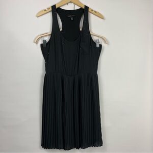 MNG charcoal gray pleated Small